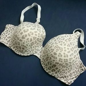 EUC Warner's Animal Print This is Not a Bra